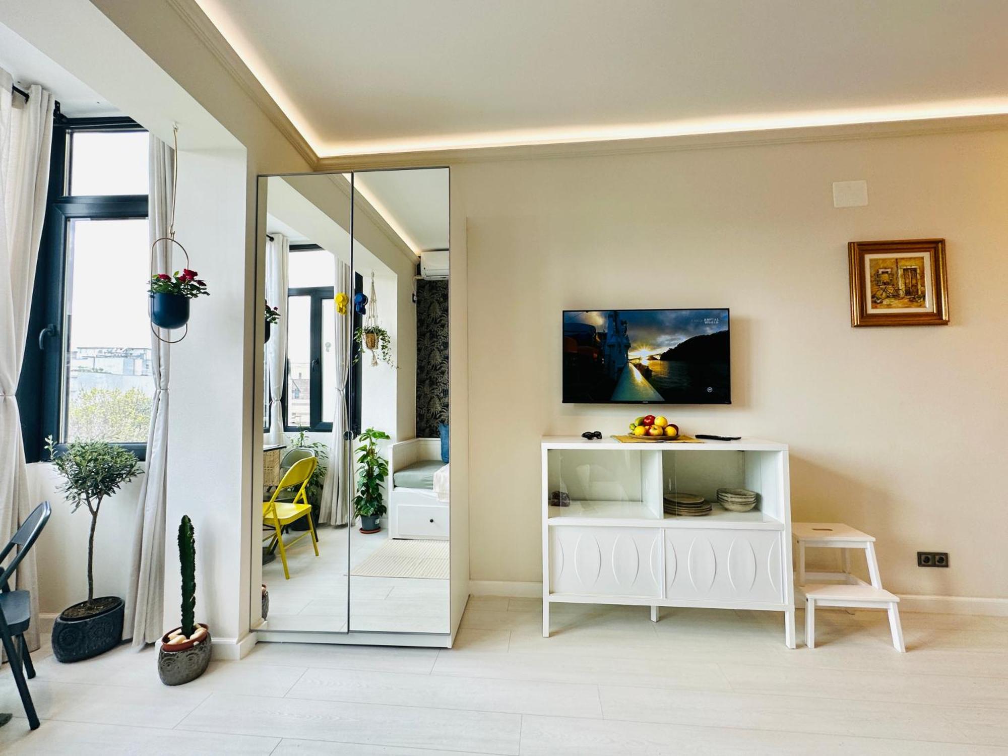 Harmony Studio - Elegant Escape Near Ateneu Bucureşti Ngoại thất bức ảnh